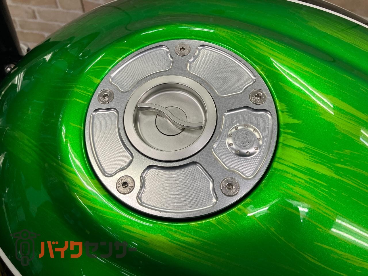 Z900RS SE　カスタム多数！　オールペイント　ウィリーパーツ多数　ROTOBOXカーボンホイール　ヨシムラ手曲マフラー_30