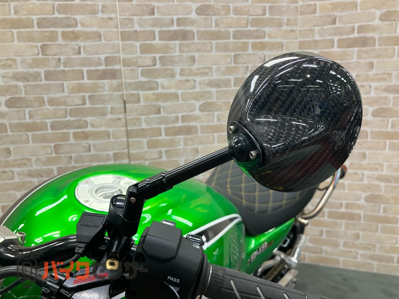 Z900RS SE　カスタム多数！　オールペイント　ウィリーパーツ多数　ROTOBOXカーボンホイール　ヨシムラ手曲マフラー_34