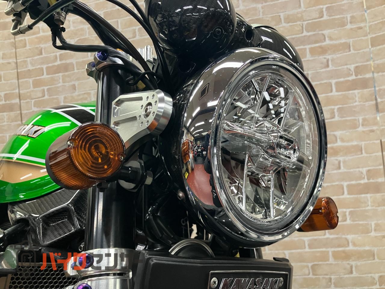 Z900RS SE　カスタム多数！　オールペイント　ウィリーパーツ多数　ROTOBOXカーボンホイール　ヨシムラ手曲マフラー_44