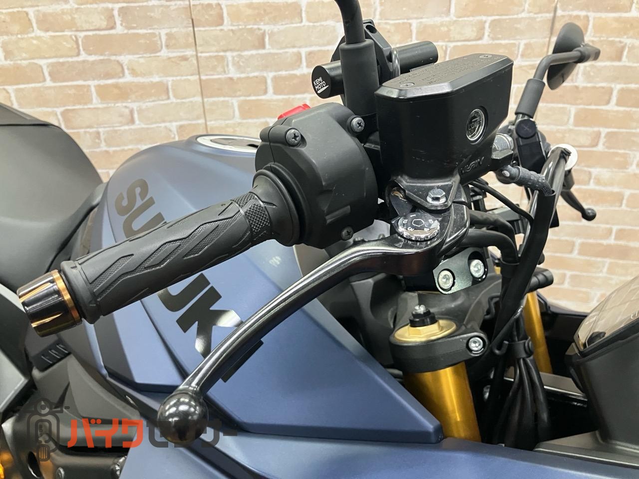 カタナ　OVERハンドル　ベビーフェイスステップ　ヨシムラエンジンスライダー　フェンダーレス　タンデムバー_8