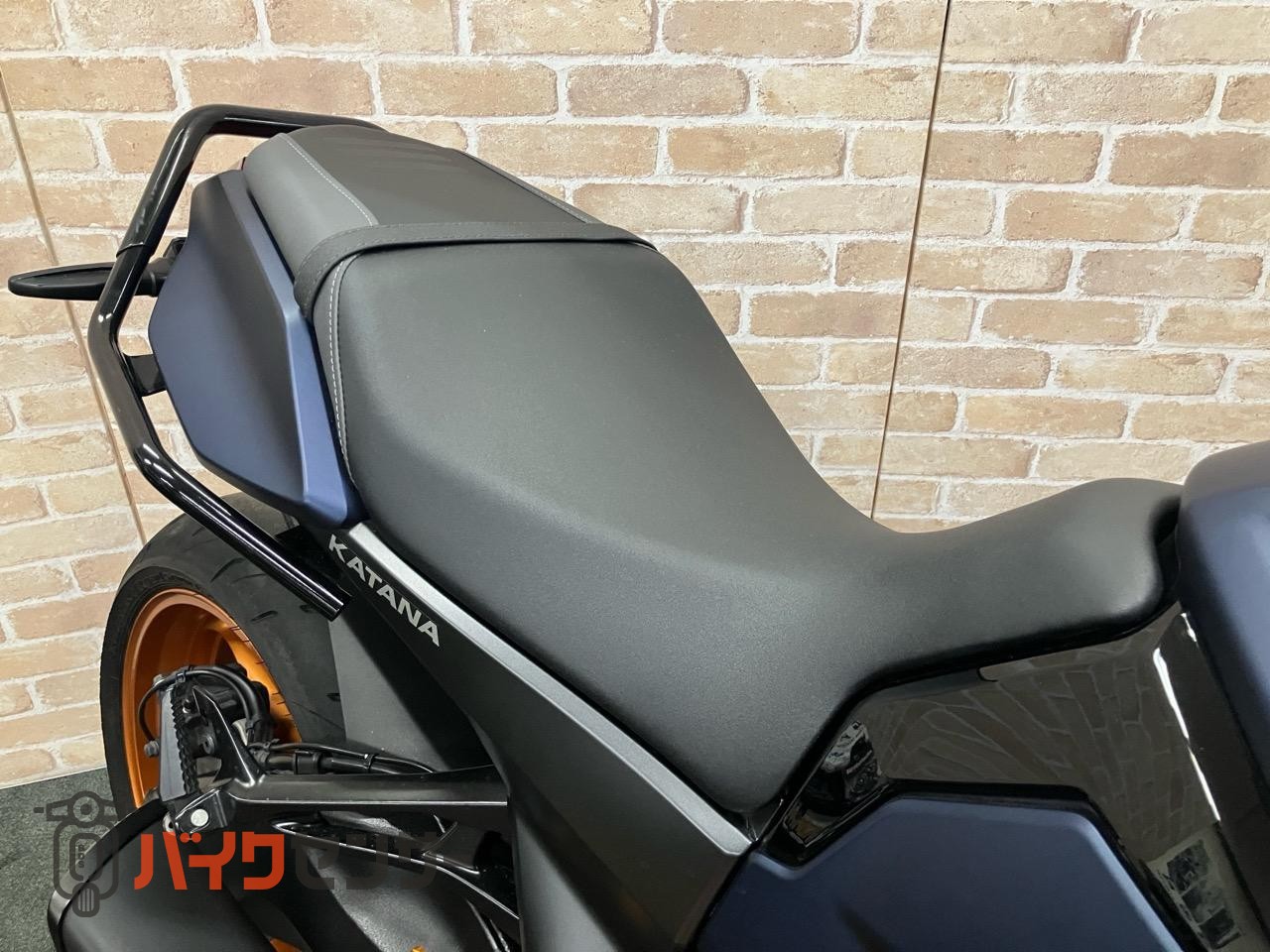 カタナ　OVERハンドル　ベビーフェイスステップ　ヨシムラエンジンスライダー　フェンダーレス　タンデムバー_9