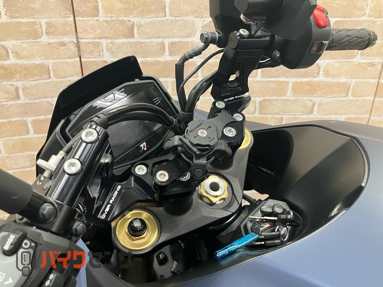 カタナ　OVERハンドル　ベビーフェイスステップ　ヨシムラエンジンスライダー　フェンダーレス　タンデムバー_44