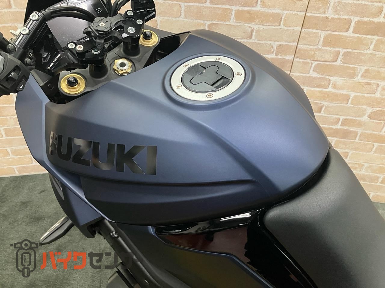 カタナ　OVERハンドル　ベビーフェイスステップ　ヨシムラエンジンスライダー　フェンダーレス　タンデムバー_46