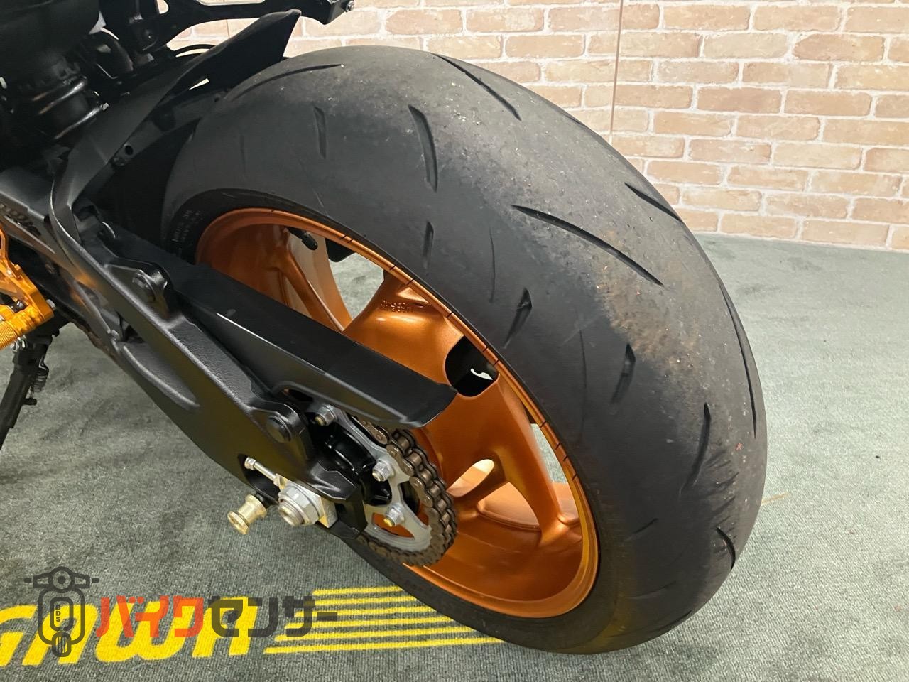 カタナ　OVERハンドル　ベビーフェイスステップ　ヨシムラエンジンスライダー　フェンダーレス　タンデムバー_48