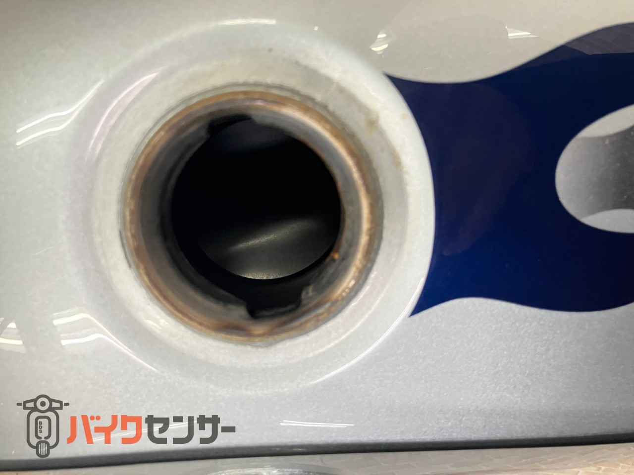 イントルーダー400クラシック　キャブレター車　エンジンガード　バックレスト　サイドサポート　ハンドル　フィッシュテールマフラー_11