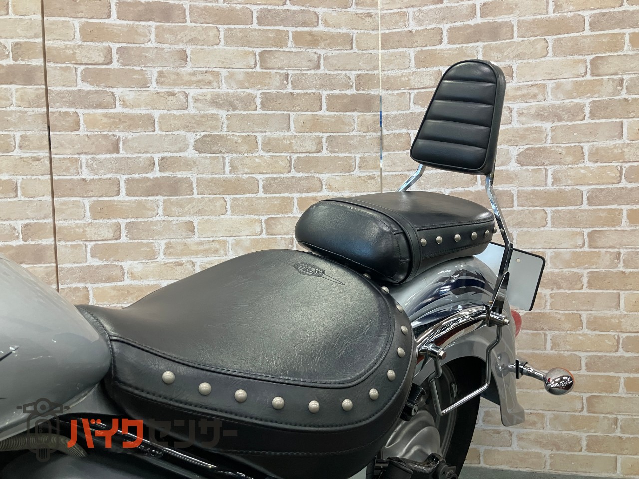 イントルーダー400クラシック　キャブレター車　エンジンガード　バックレスト　サイドサポート　ハンドル　フィッシュテールマフラー_20