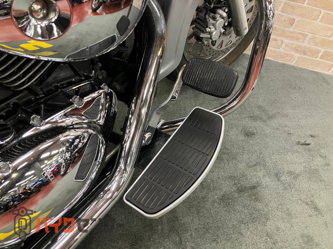 イントルーダー400クラシック　キャブレター車　エンジンガード　バックレスト　サイドサポート　ハンドル　フィッシュテールマフラー_41