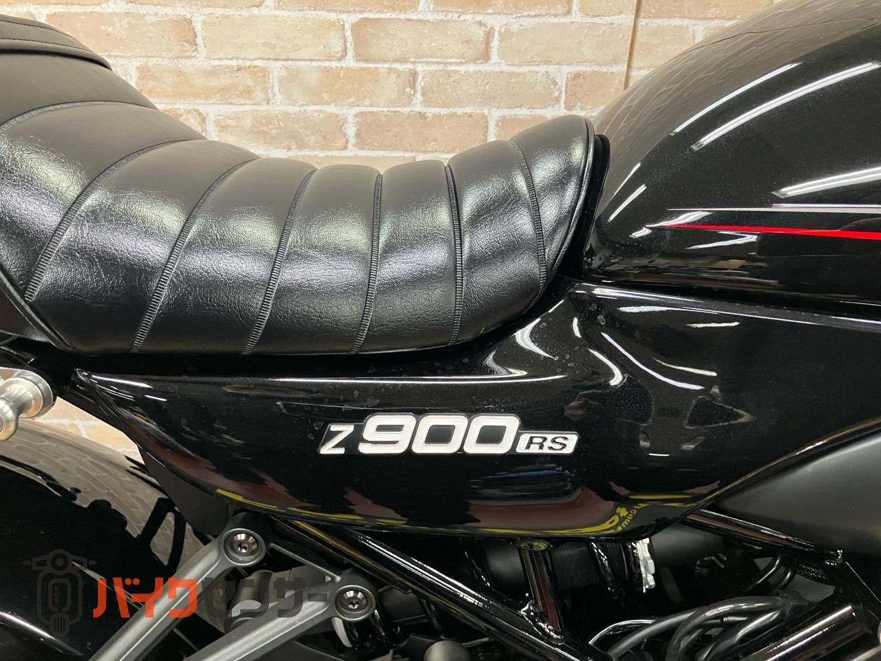 Z900RS  モリワキショート　OVERサブフレーム　バックステップ　マーシャルライト　ロングテール　フェンダーレス　シート　タンデムバー_16