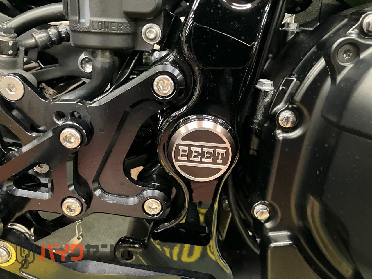 Z900RS  モリワキショート　OVERサブフレーム　バックステップ　マーシャルライト　ロングテール　フェンダーレス　シート　タンデムバー_17