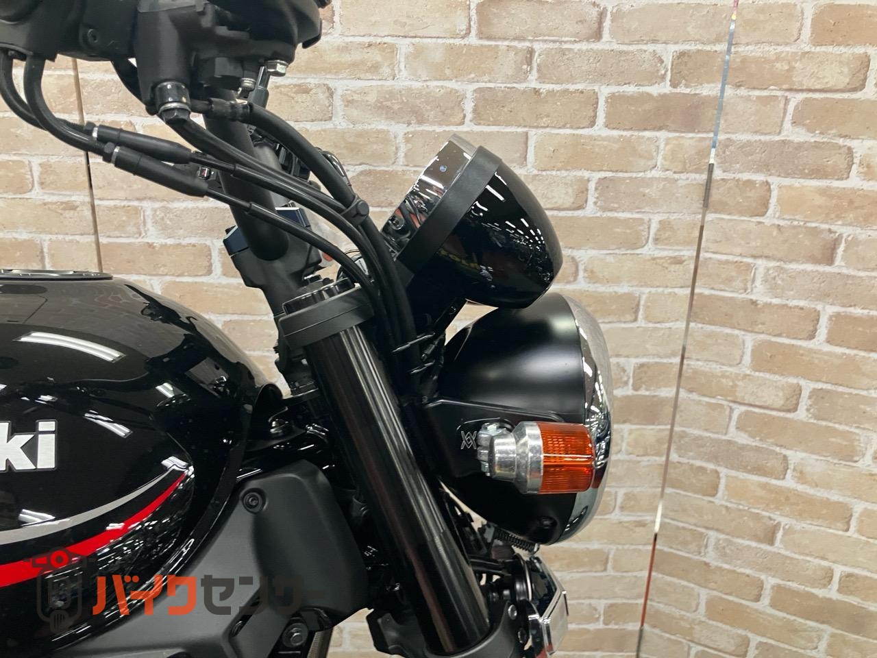 Z900RS  モリワキショート　OVERサブフレーム　バックステップ　マーシャルライト　ロングテール　フェンダーレス　シート　タンデムバー_24