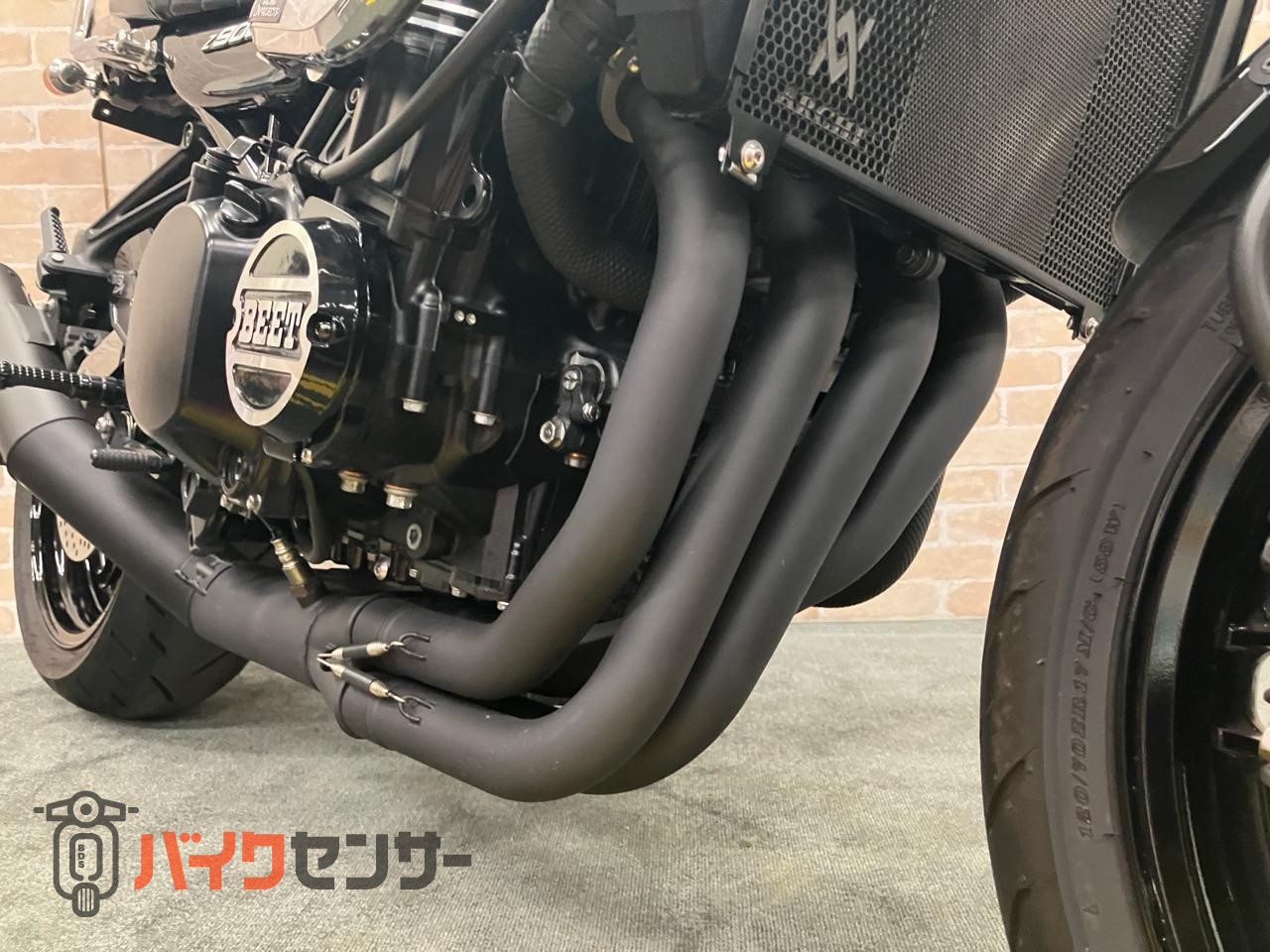 Z900RS  モリワキショート　OVERサブフレーム　バックステップ　マーシャルライト　ロングテール　フェンダーレス　シート　タンデムバー_26