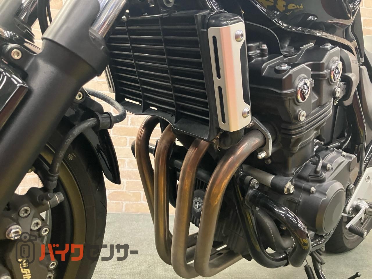 CB400 SUPER FOUR VTEC REVO　グリップヒーター　タンクパッド　エンジンガード_23