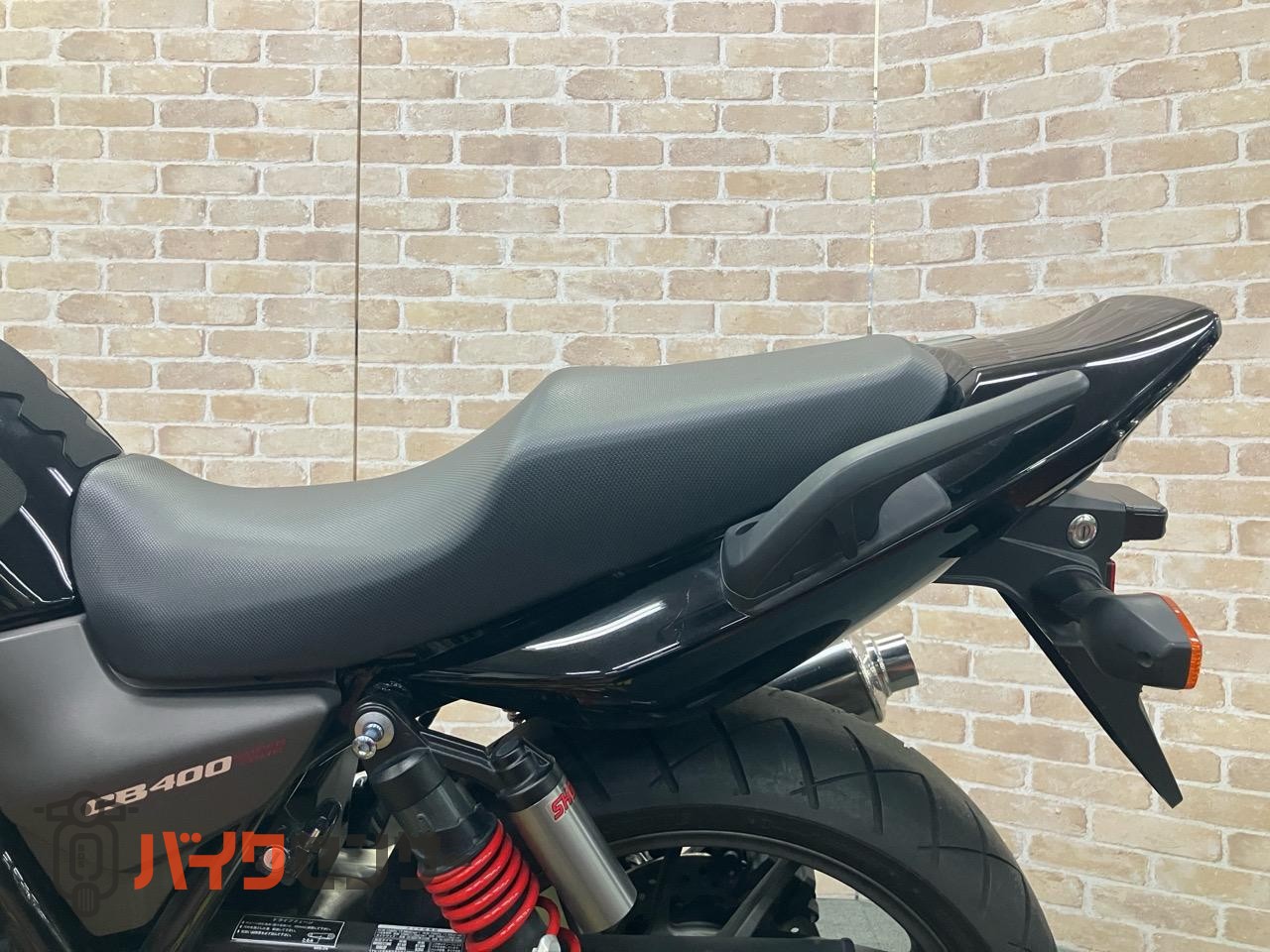 CB400 SUPER FOUR VTEC REVO　グリップヒーター　タンクパッド　エンジンガード_29