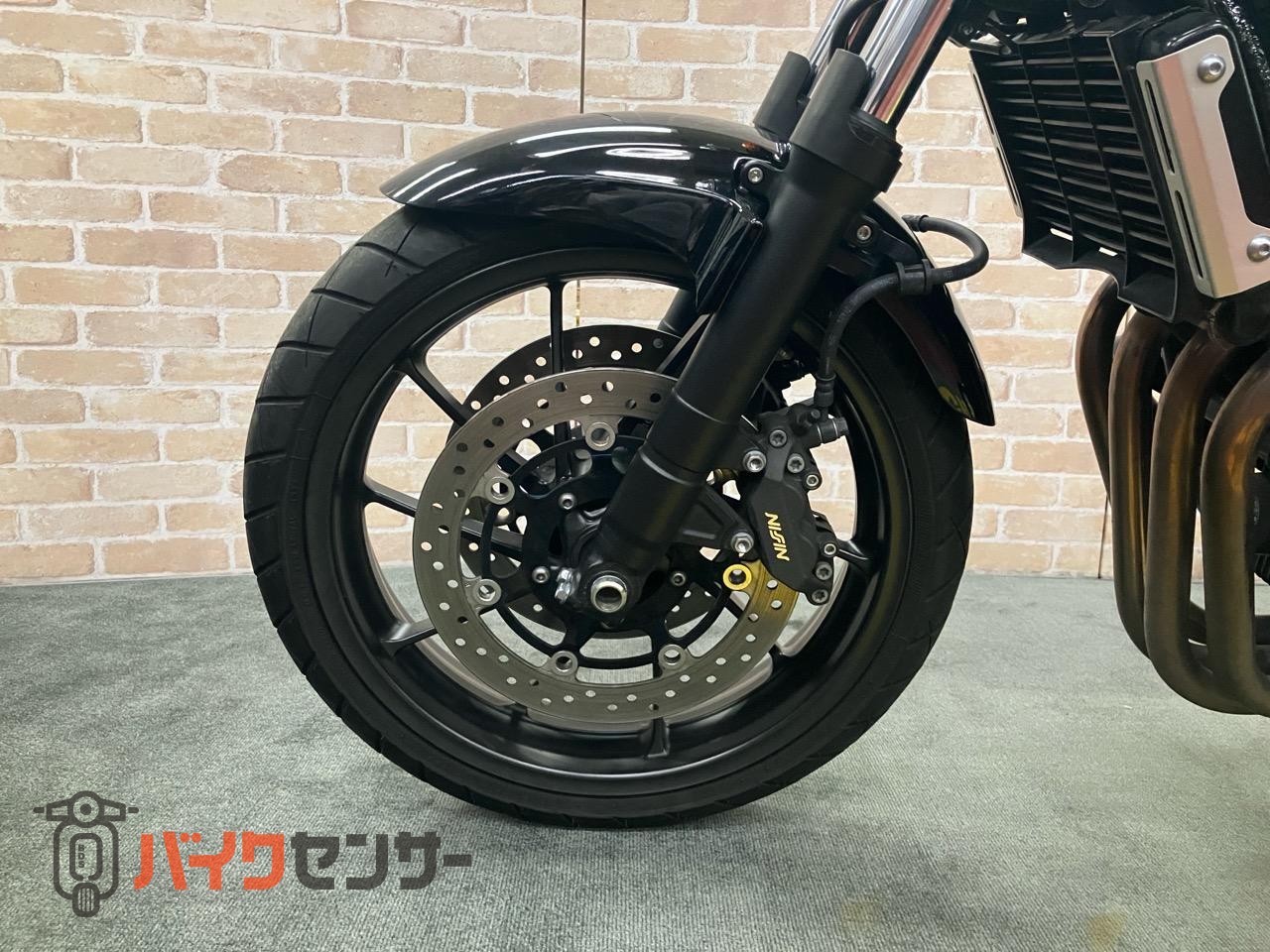 CB400 SUPER FOUR VTEC REVO　グリップヒーター　タンクパッド　エンジンガード_34
