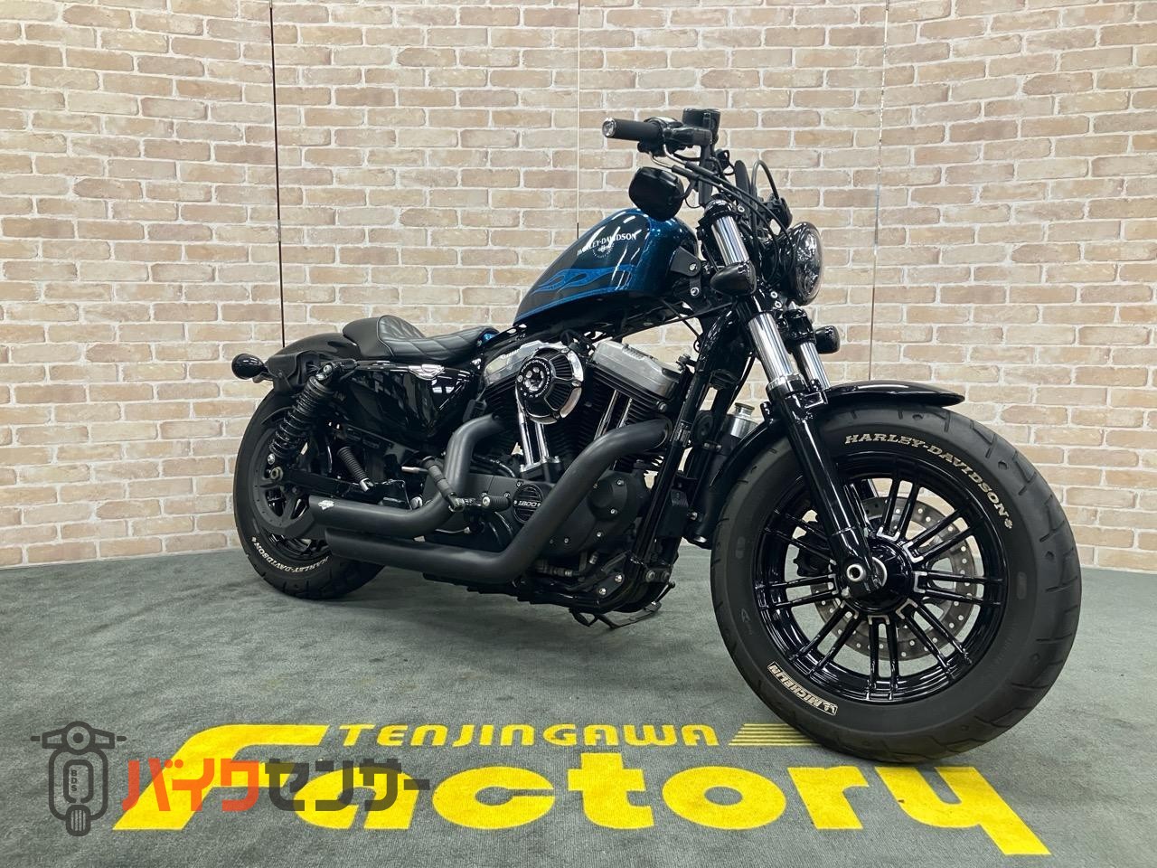 XL1200X フォーティエイト　パフォーマンスマシンエアクリ　バンス　ショートショット　メーター移設　タンクアップ　LEDヘットライト_2