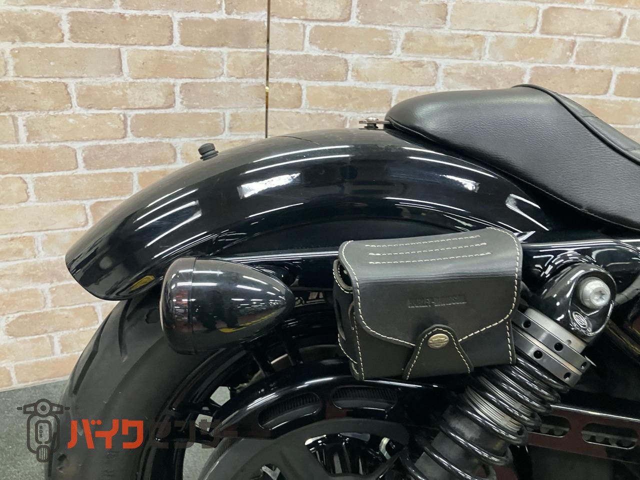 XL1200X フォーティエイト　パフォーマンスマシンエアクリ　バンス　ショートショット　メーター移設　タンクアップ　LEDヘットライト_8