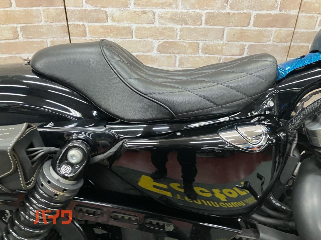 XL1200X フォーティエイト　パフォーマンスマシンエアクリ　バンス　ショートショット　メーター移設　タンクアップ　LEDヘットライト_9