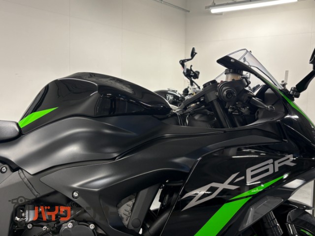 Ninja ZX-6R フルノーマル車 クイックシフター SHOWAセパハン