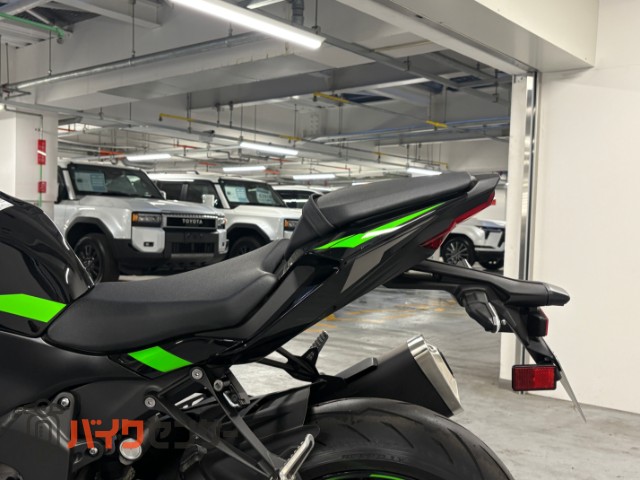 Ninja ZX-6R フルノーマル車 クイックシフター SHOWAセパハン