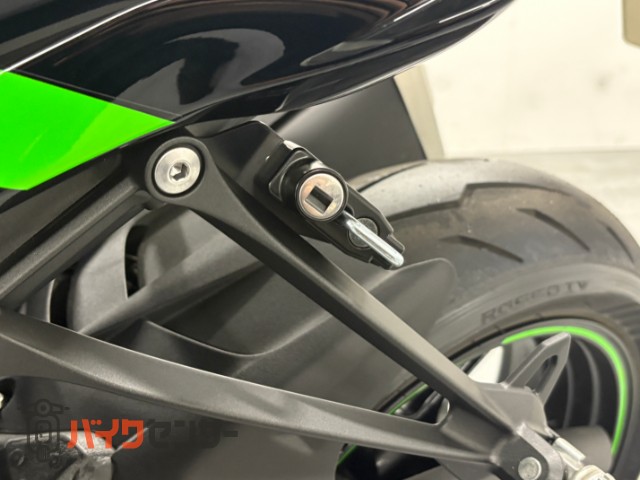 Ninja ZX-6R フルノーマル車 クイックシフター SHOWAセパハン