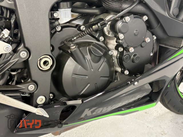 Ninja ZX-6R フルノーマル車 クイックシフター SHOWAセパハン