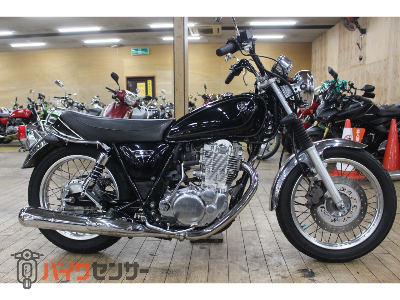 ヤマハ 大阪～整備済み SR400 車検2年付きお乗り出し アフター 