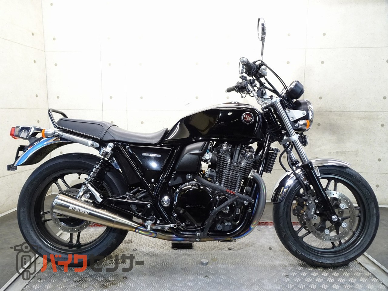 ホンダ純正新品エンジンガード (ブラック) CB1100(SC65)