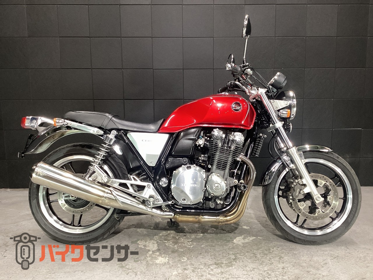ホンダ CB1100 車検残(R8年7月迄)・乗出し整備済・ETC装備・モリワキ製 ホンダ CB1100 車検残(R8年7月迄)・乗出し整備済・ETC装備・モリワキ製