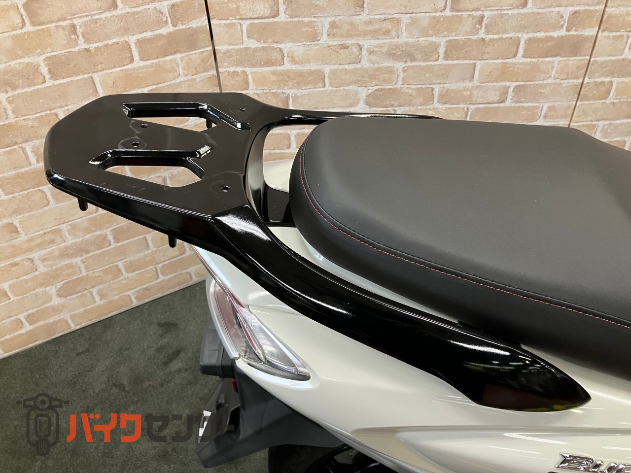 バーグマンストリート125EX_9