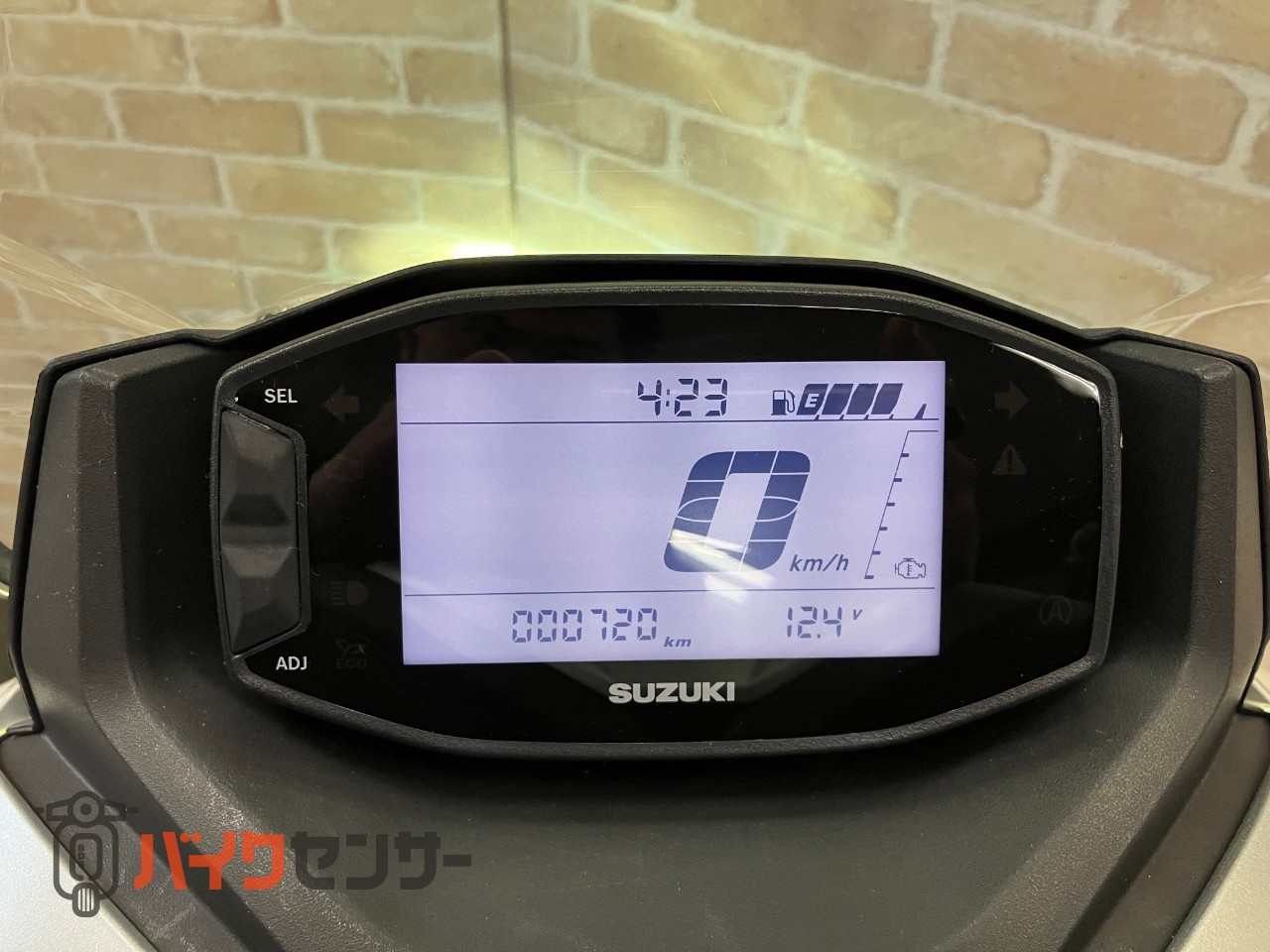 バーグマンストリート125EX_18