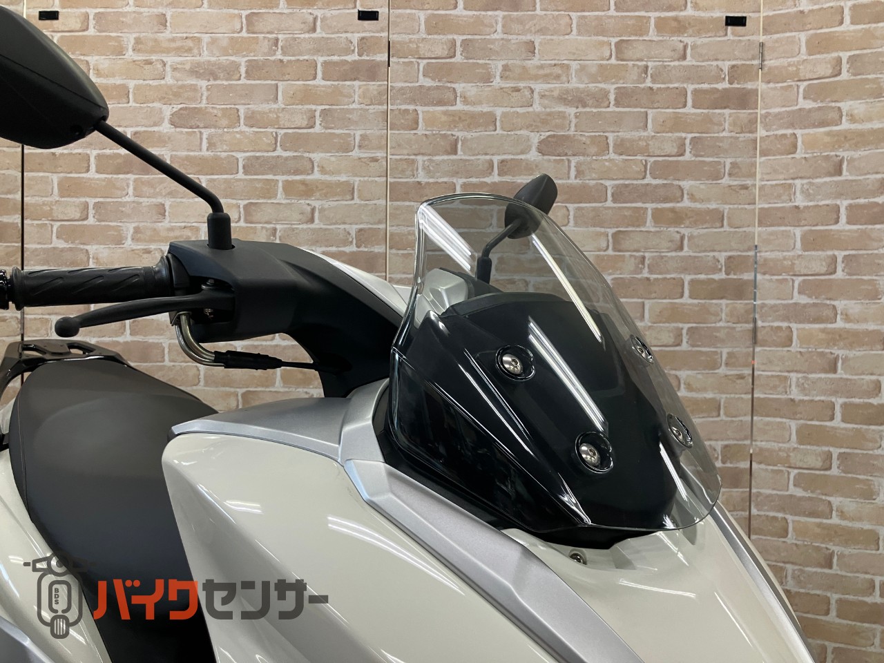 バーグマンストリート125EX_37