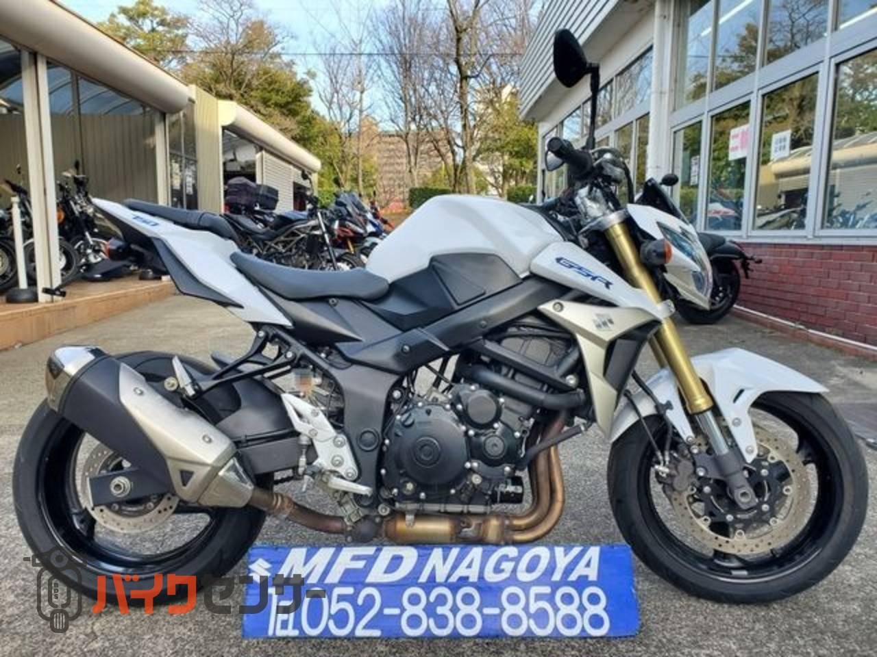 スズキ GSR750 [逆輸入車] フルパワー逆車 ナナハンファイター