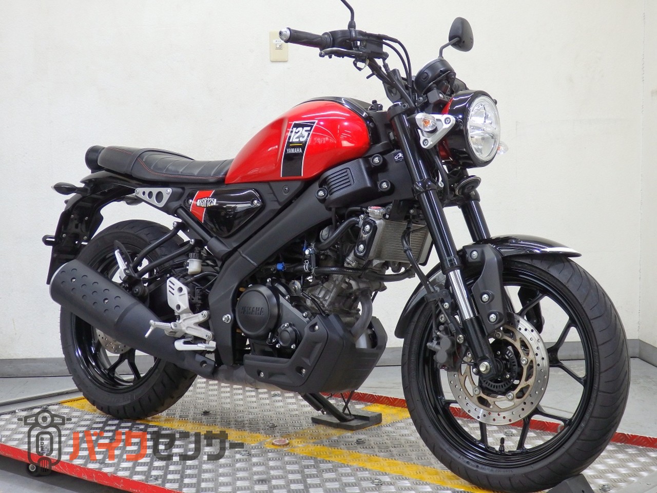 ヤマハ XSR125 RE46J 2024年モデル 74991 B632419| BDS