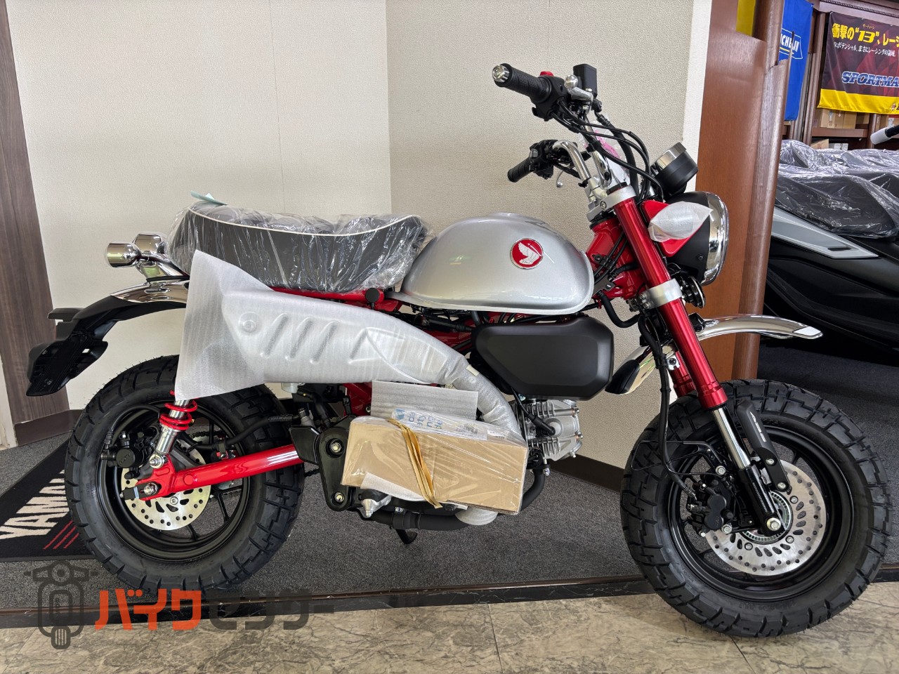 ホンダ モンキー125 2026年モデル レッド 新車 B635031| BDSバイクセンサー