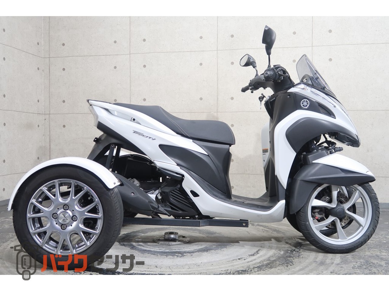 ヤマハ トリシティ125 SE82J 3輪スクーター 程度良好！（前輪2本