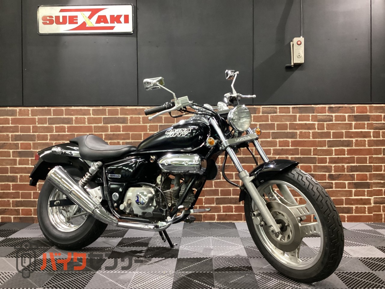 ※売約済　マグナ50 ホンダ マグナ50 B637569| BDSバイクセンサー