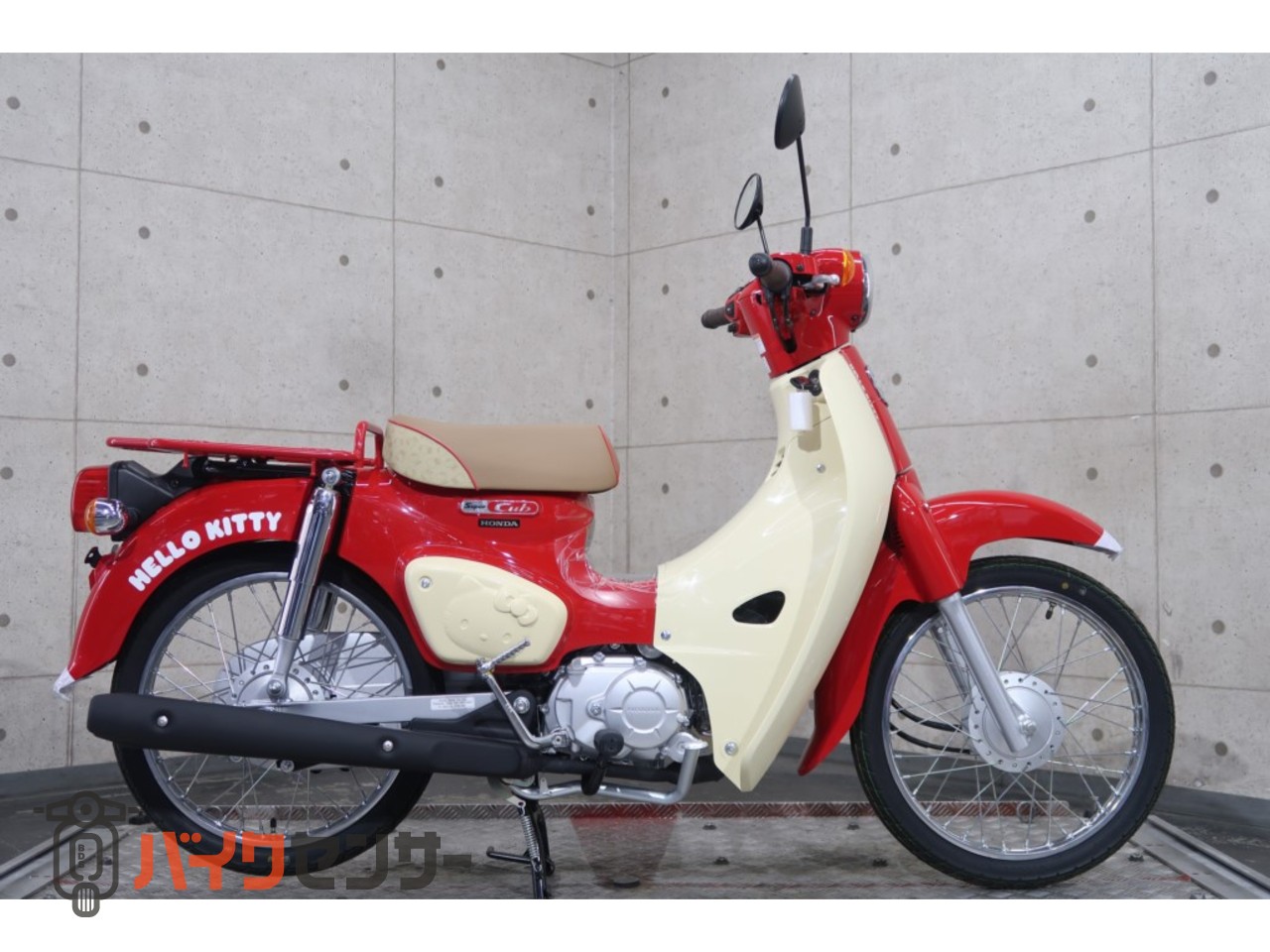 ホンダ スーパーカブ50 ハローキティー 75544 B637868| BDSバイクセンサー