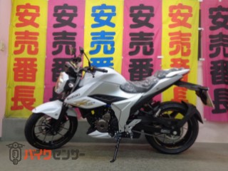 新車　GIXXER 250 国内仕様　２０２６年モデル　ホワイト