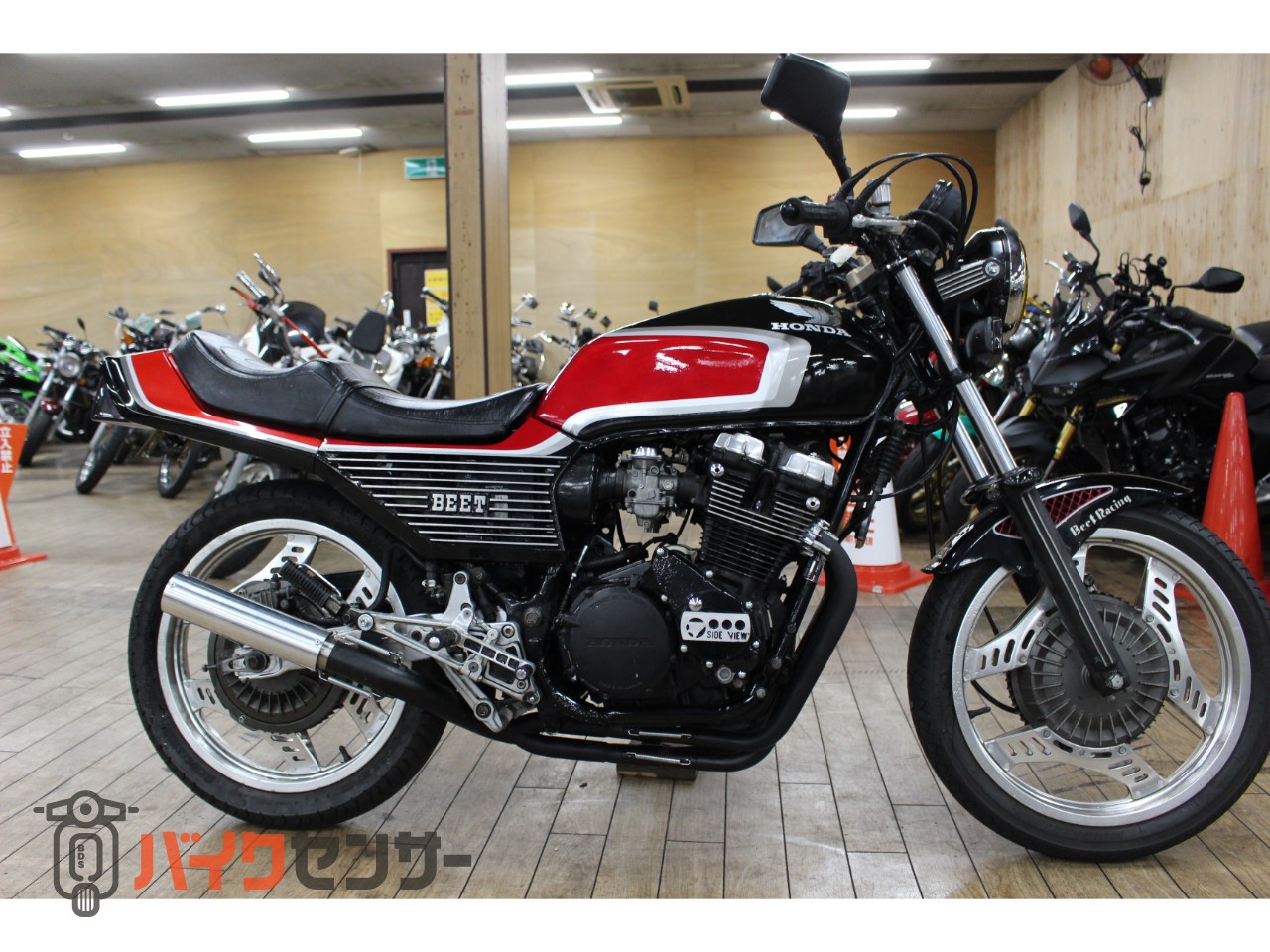 ホンダ 大阪～整備済み CBX550F 車検2年付きお乗り出し アフター