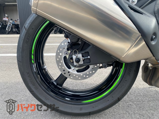 Ninja ZX-10R - KAWASAKI | CHAMPION 76 | チャンピオン 76