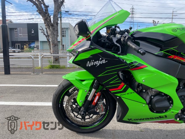 Ninja ZX-10R - KAWASAKI | CHAMPION 76 | チャンピオン 76