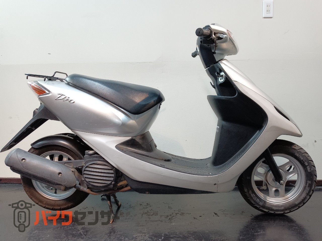 【広島市発】ホンダ　スーパーDio　希少2サイクル　実動車　簡易整備済み　通勤通学　デリバリー車などに 001_l.jpg
