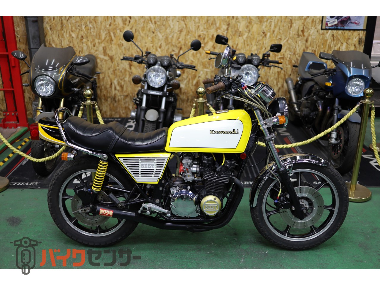 カワサキ Z400FX カスタムペイント トリプルディスク FCR32π
