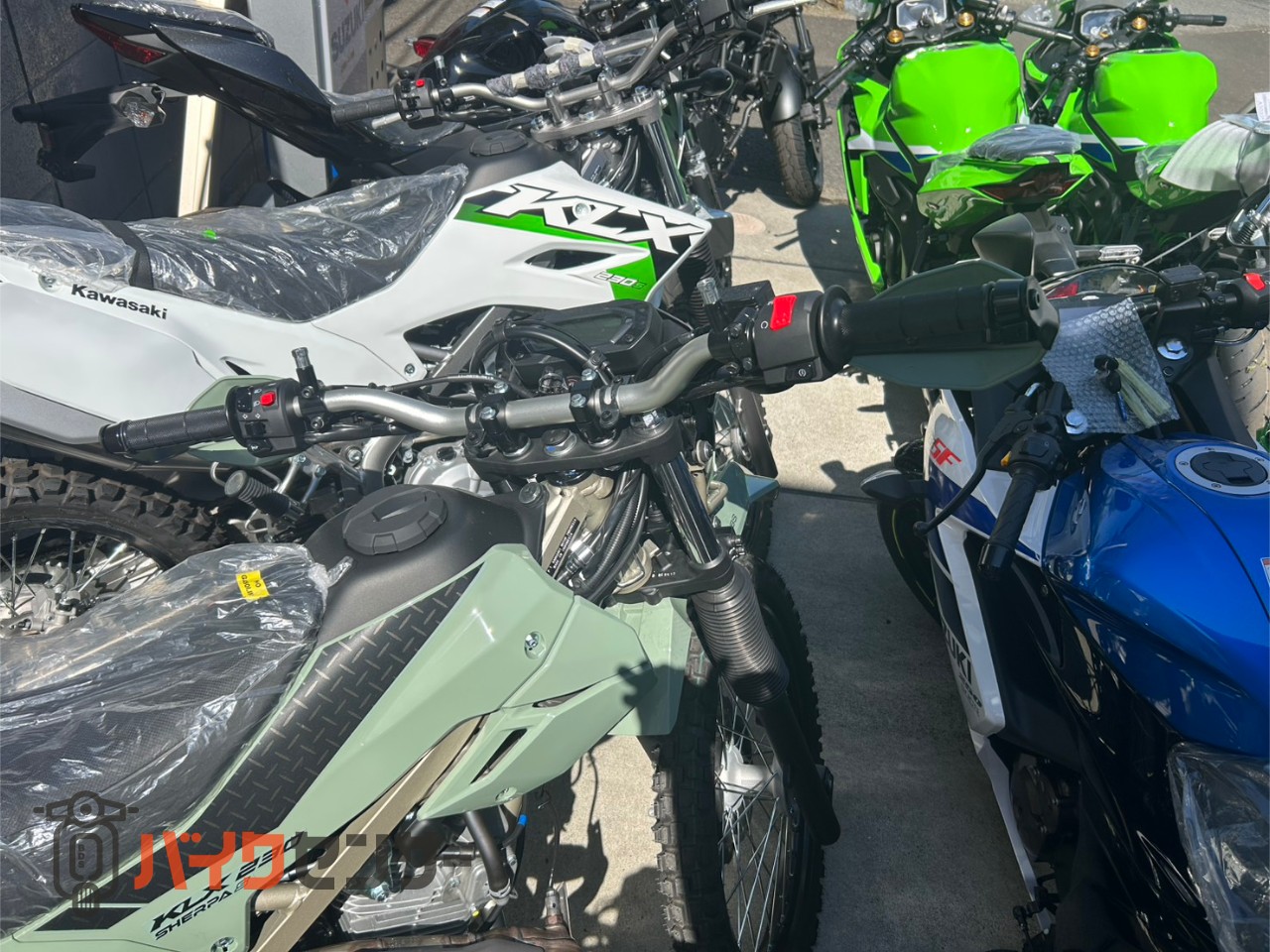 カワサキ KLX230シェルパS ABS 2026年モデル ミディアムスモーキー