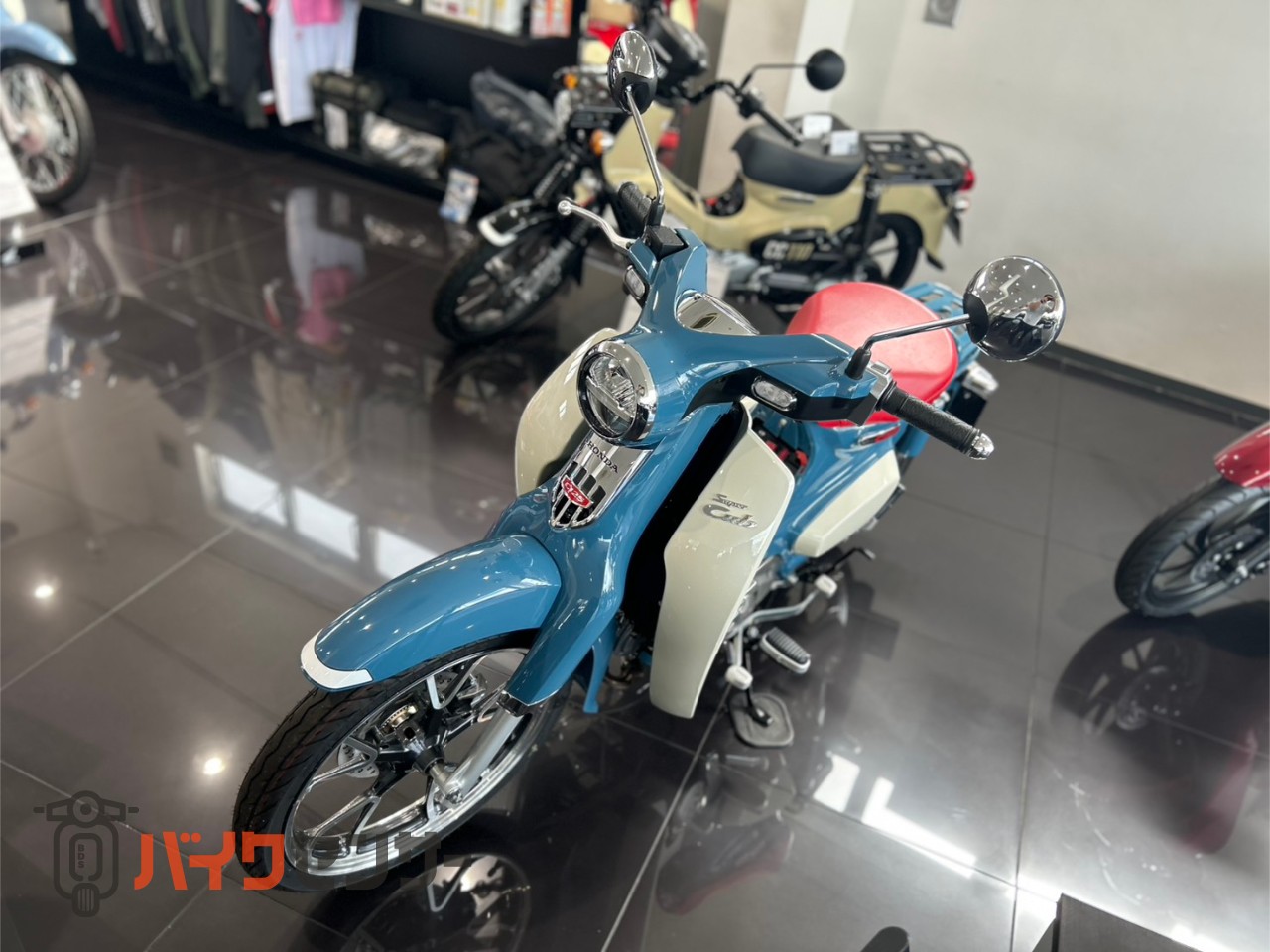 ホンダ スーパーカブC125 2026年モデル パールボスポラスブルー リア