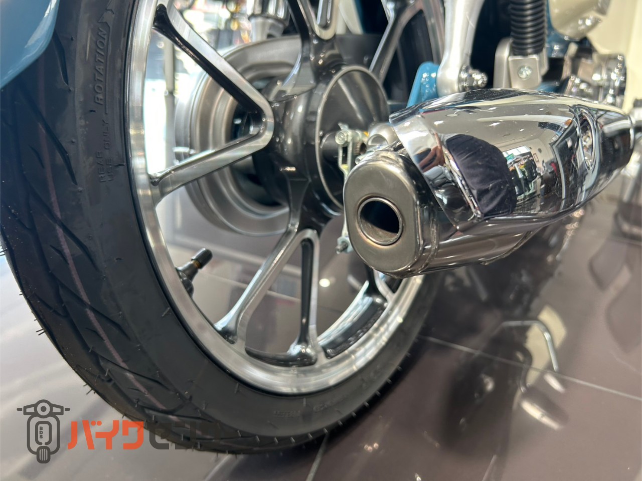 ホンダ スーパーカブC125 2026年モデル パールボスポラスブルー リア