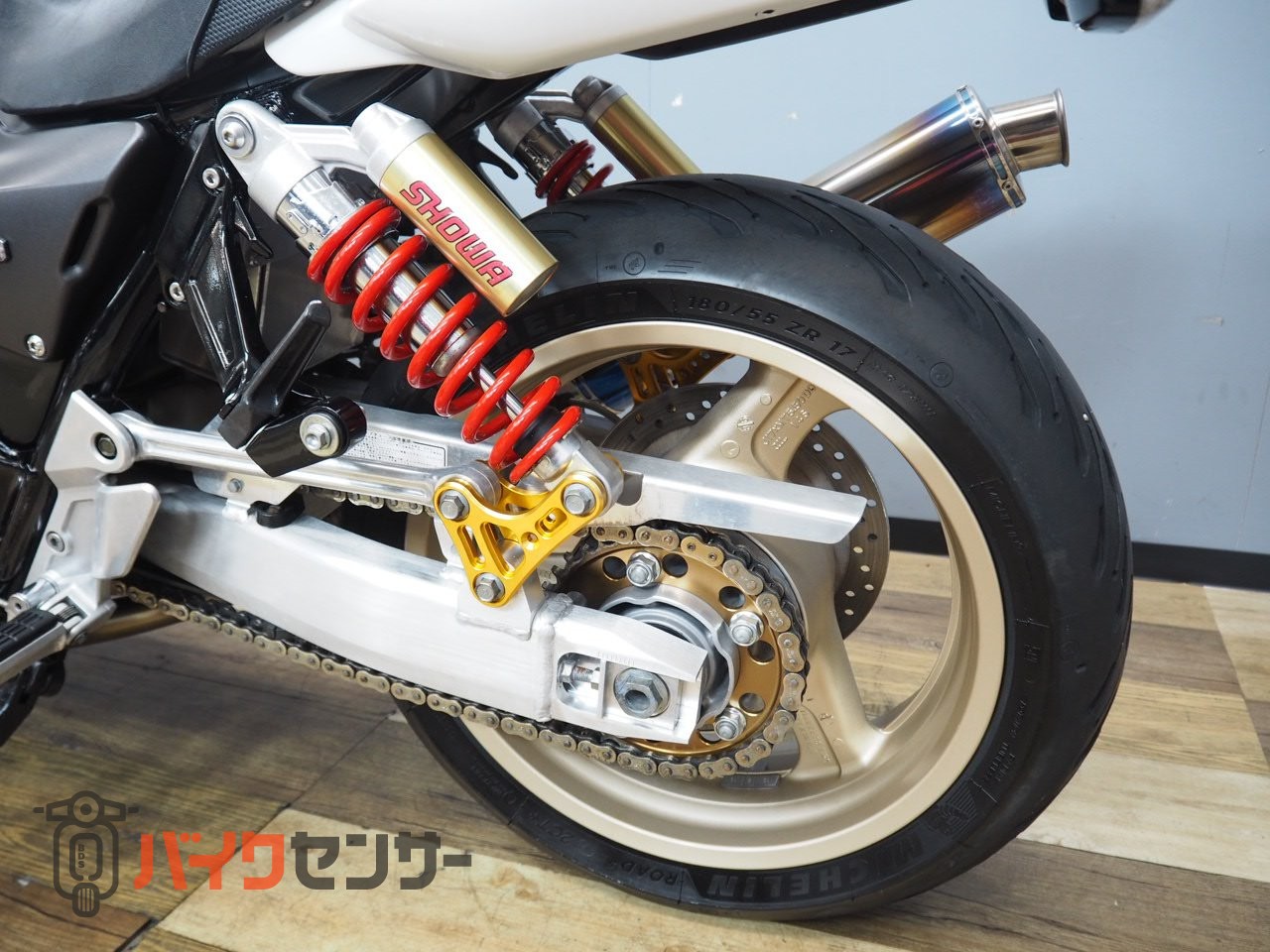 ホンダ CB1300SF SC40初期モデル ワイバンフルエキ・サブフレーム