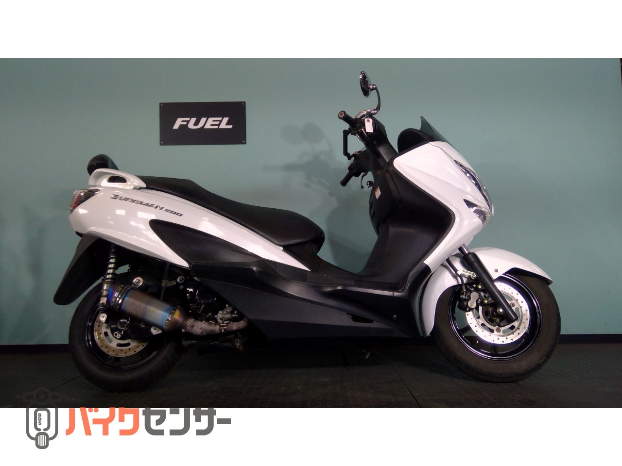スズキ バーグマン200 CH41A 社外マフラー バックレスト B645437| BDS