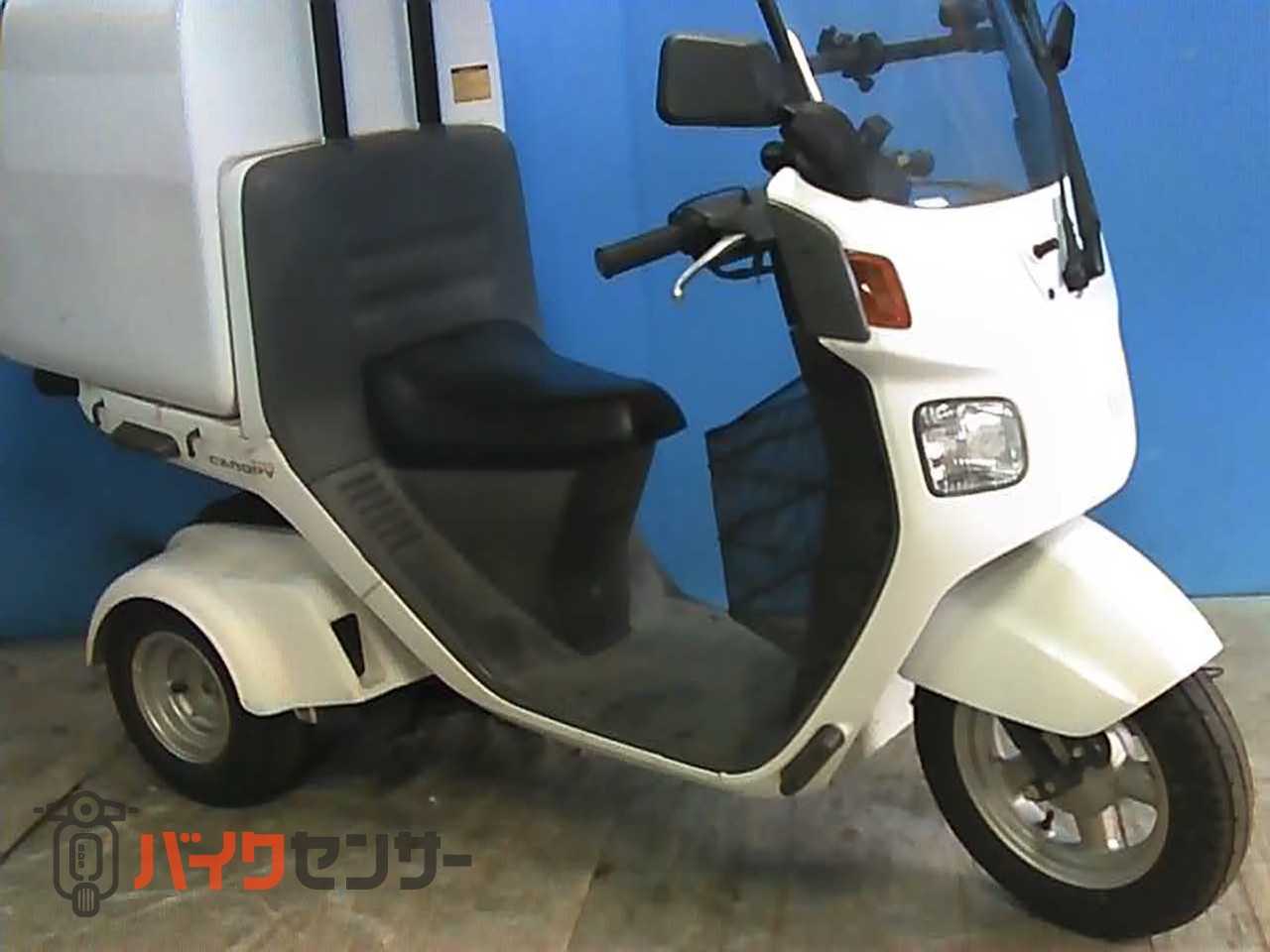 HONDA ジャイロキャノピー2 白/黒 格安提供車 エンジン始動動画 半額配送キャンペーン 諸経費０円 現状渡し諸経費￥0- 横浜 P-Yard ホンダ ジャイロキャノピー2 安価提供車 B645470| BDSバイクセンサー