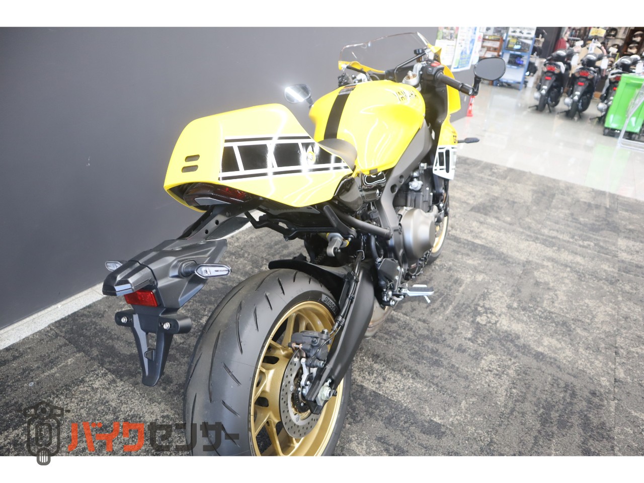 ヤマハ XSR900GP 2026モデル USインターカラー シングルシートカウル